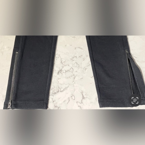 Lole Felicia Yoga Joggers. Black - XS - Never worn, tag still on - Picture 3 of 3